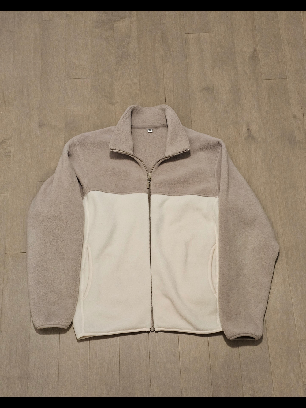 Uniqlo Two-Tone Fleece Jacket
